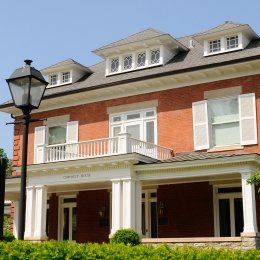 Chenault House