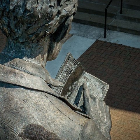 Campus statue of Abraham Lincoln