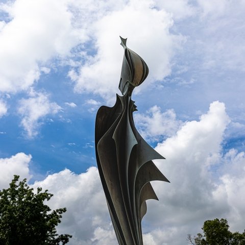 Ex Astris sculpture