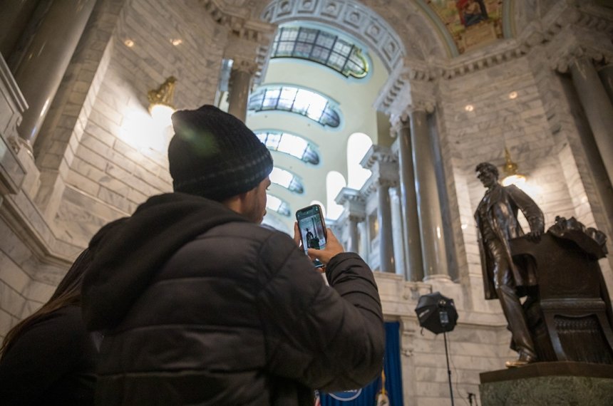 Students visited the Kentucky State Capitol during an alternative spring break trip on Monday, March 20, 2023.